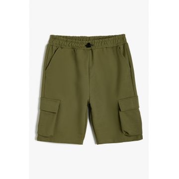 Pantaloni scurti cargo cu snur de ajustare