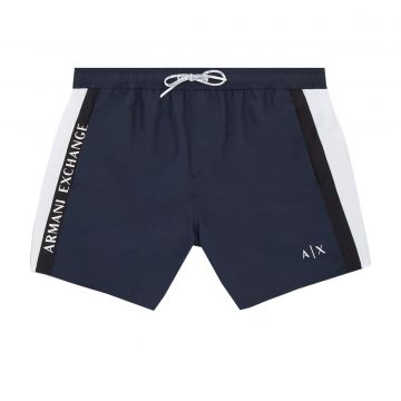 Boxer style swim trunks m