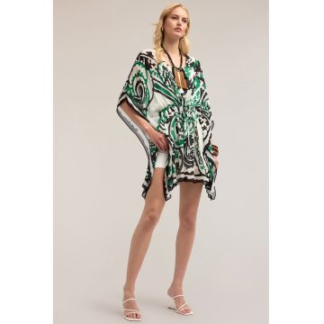 Rochie scurta de plaja cu decolteu in V Rochie scurta de plaja cu decolteu in V