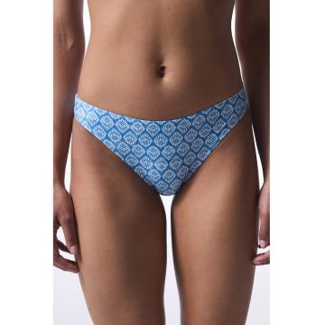 Slip cu model Slip cu model