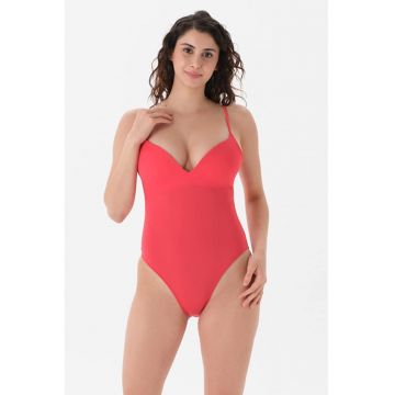 Costum de baie intreg cu model uni Costum de baie intreg cu model uni