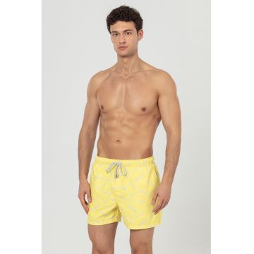 Pantaloni scurti de baie cu buzunare si model Pantaloni scurti de baie cu buzunare si model
