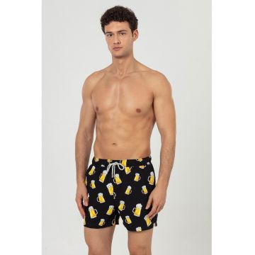 Pantaloni scurti de baie cu buzunare si model Pantaloni scurti de baie cu buzunare si model