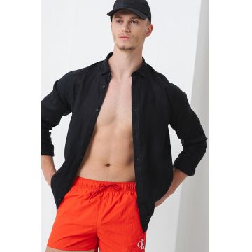 Pantaloni scurti de baie cu imprimeu logo Pantaloni scurti de baie cu imprimeu logo