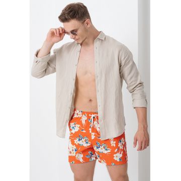 Pantaloni scurti de baie cu model si buzunare laterale Pantaloni scurti de baie cu model si buzunare laterale