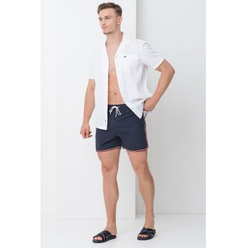 Pantaloni scurti de baie cu snur Pantaloni scurti de baie cu snur