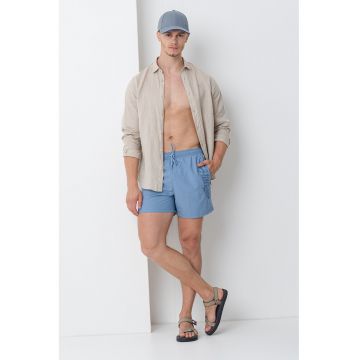 Pantaloni scurti de baie cu snur si buzunare laterale Pantaloni scurti de baie cu snur si buzunare laterale